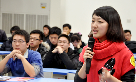 �����ع�2011У�@��Ƹ�F(xi��n)��(ch��ng)